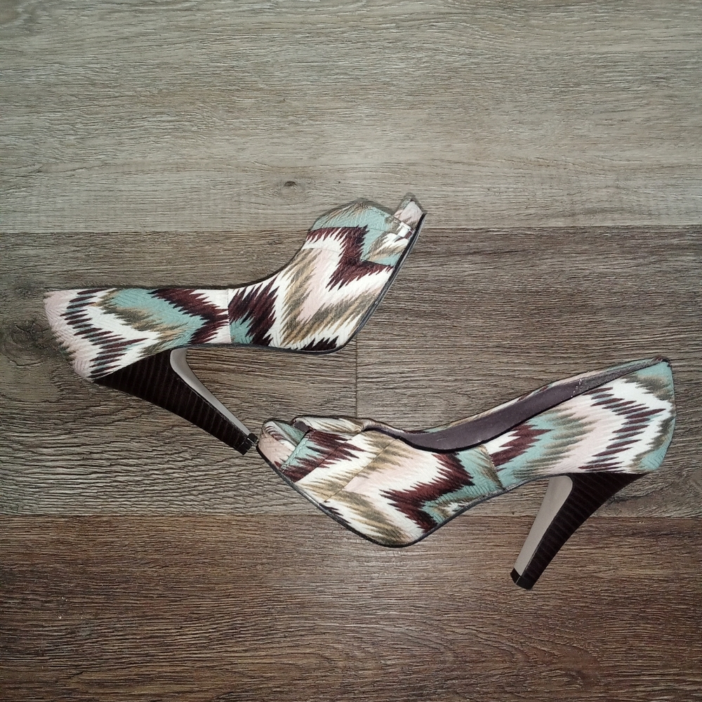 Madden Girl Multicolor Peep Toe Patterned Heels - Picture 2 of 4